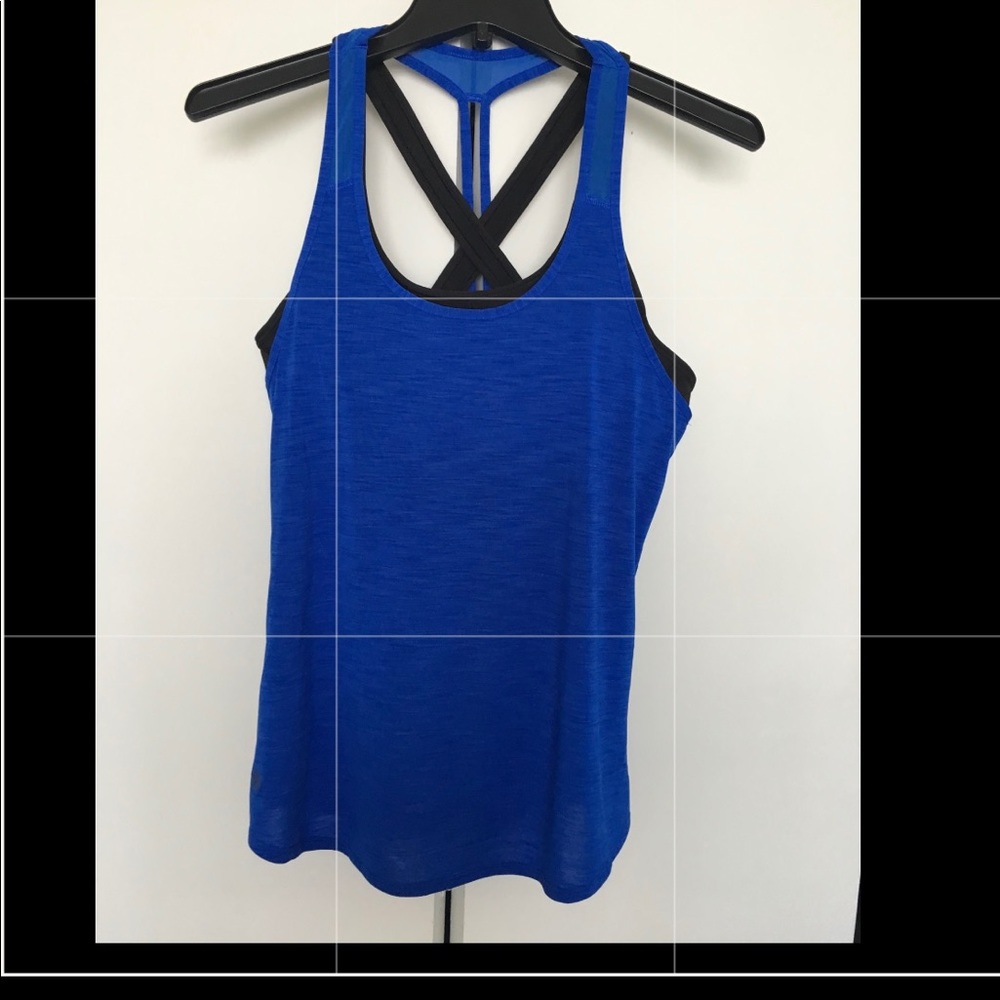Athleta sports top